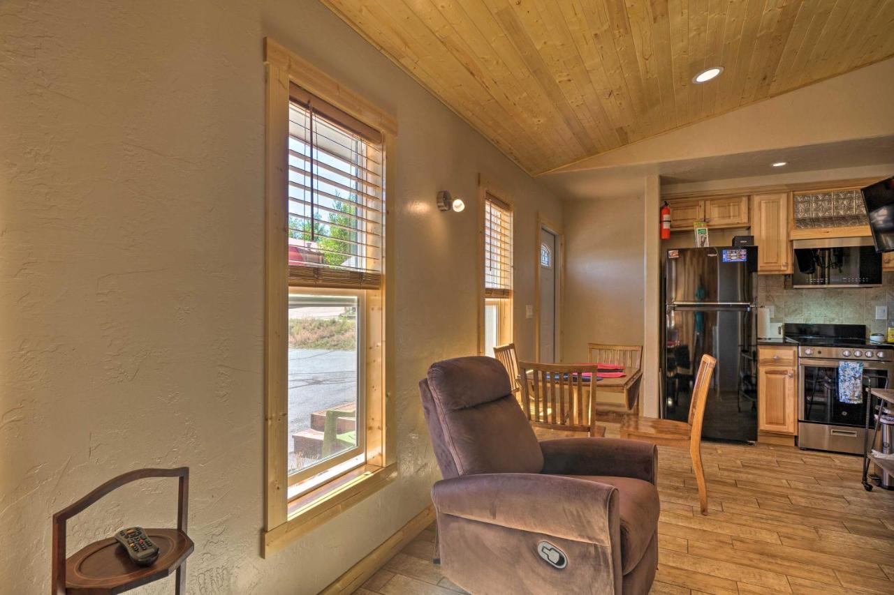 Mountain Cabin, Walk To Diningandmemorial Park! وودلاند بارك المظهر الخارجي الصورة